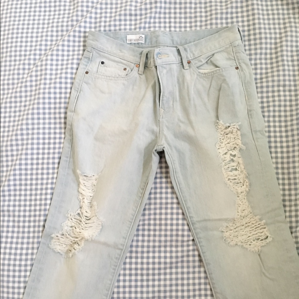 GAP light blue boyfriend jeans